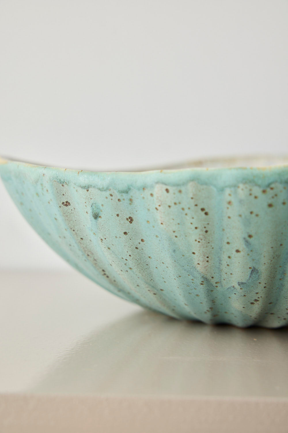 Stor grøn skål - Mia Lindbirk