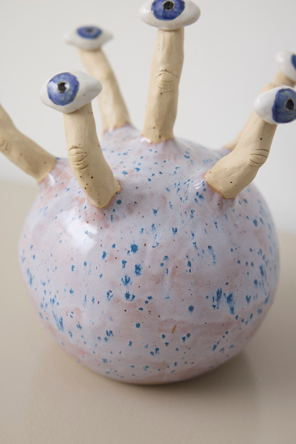 Et øje på hver finger - Hulda Rún