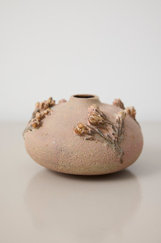 Vase med blomster - Lotte Lemor