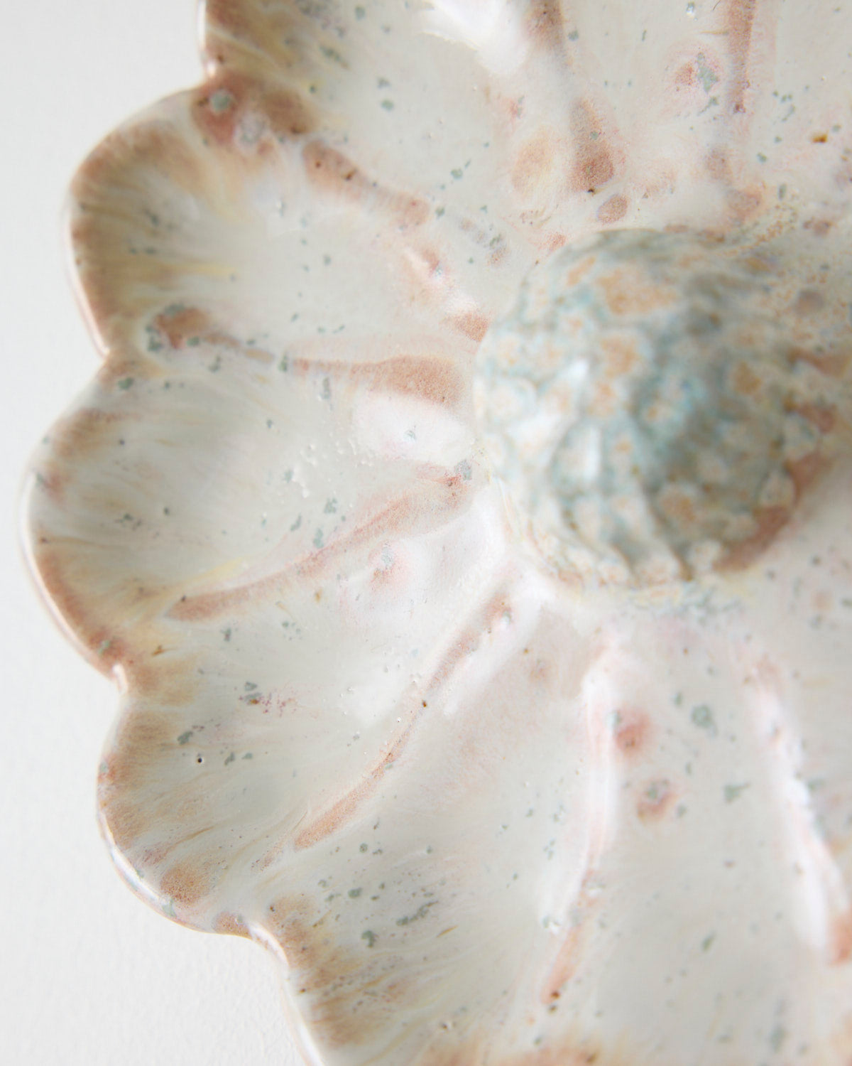 Blomst relief - Mia Lindbirk