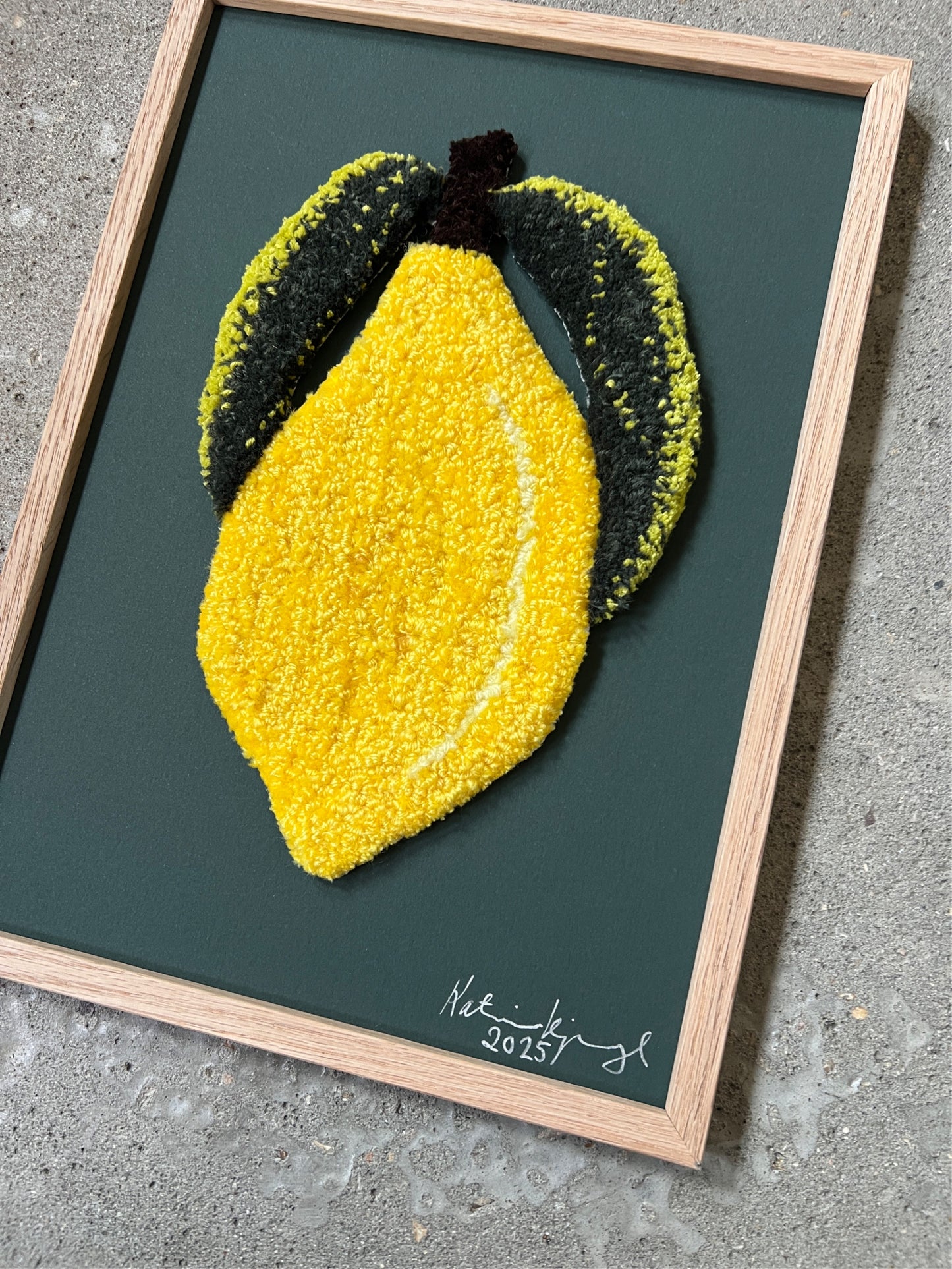 Mellem Citron #23 - Kathrine Kjærsgaard