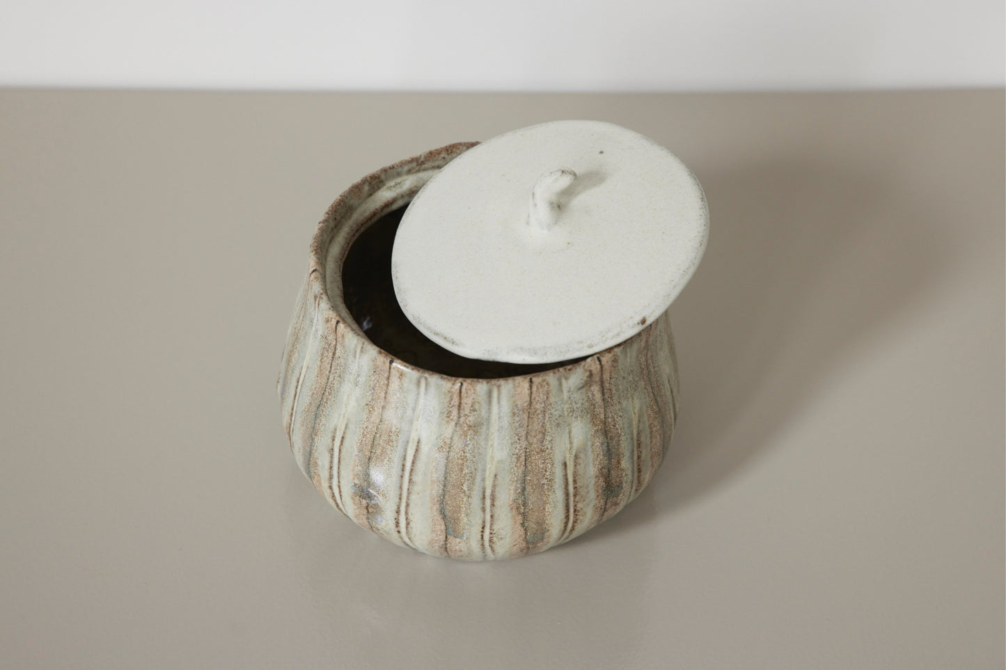 Lågkrukke - Mia Lindbirk