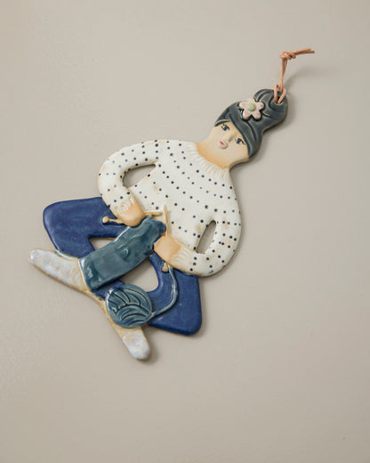 Strikkedame - Mia Lindbirk