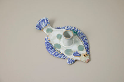 Fladfisk lysestage - Mia Lindbirk