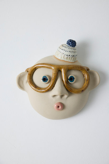 Hat og briller - Mia Lindbirk