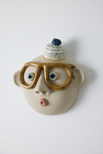 Hat og briller - Mia Lindbirk