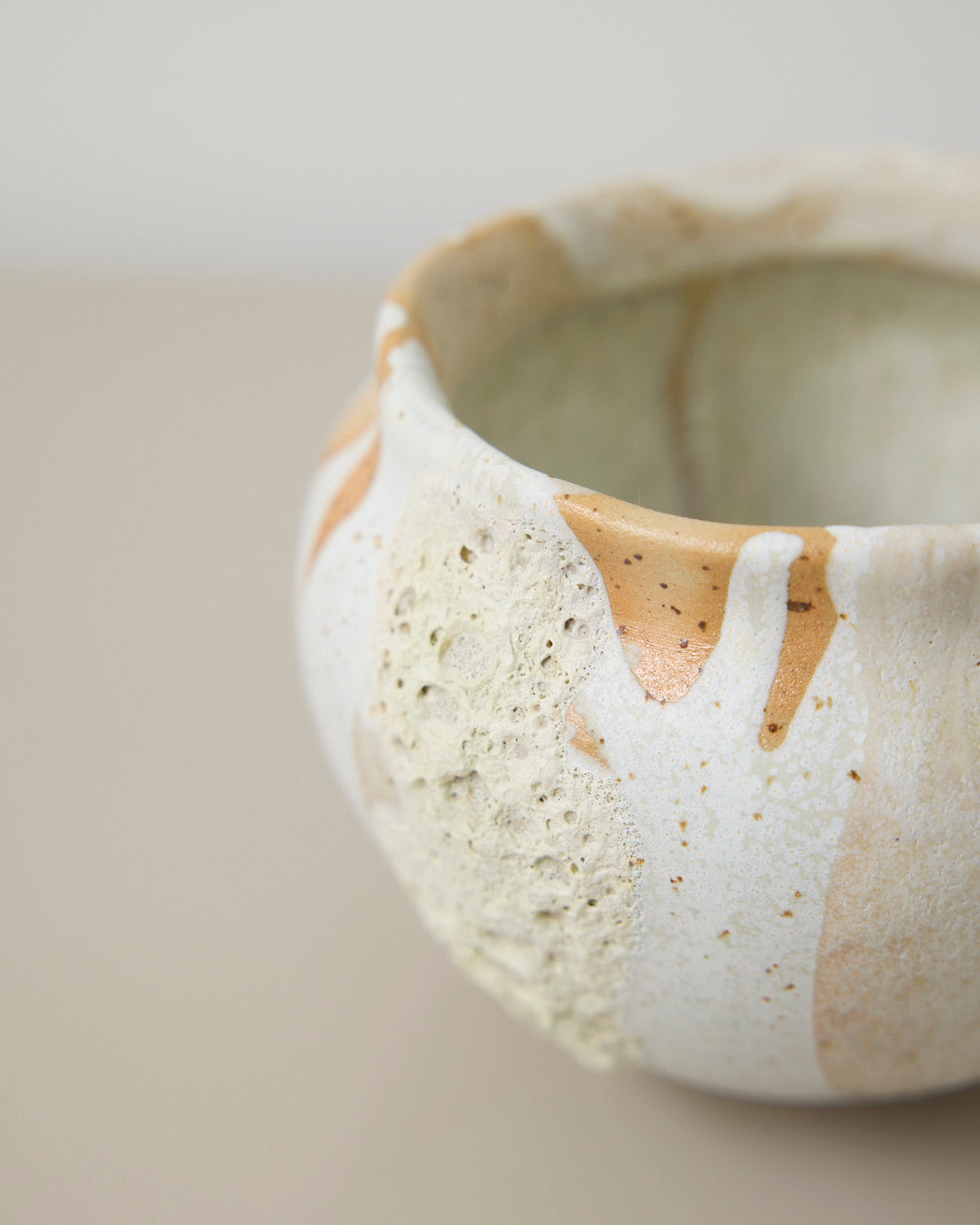 Sanselig krukke Ø14 - Mia Lindbirk