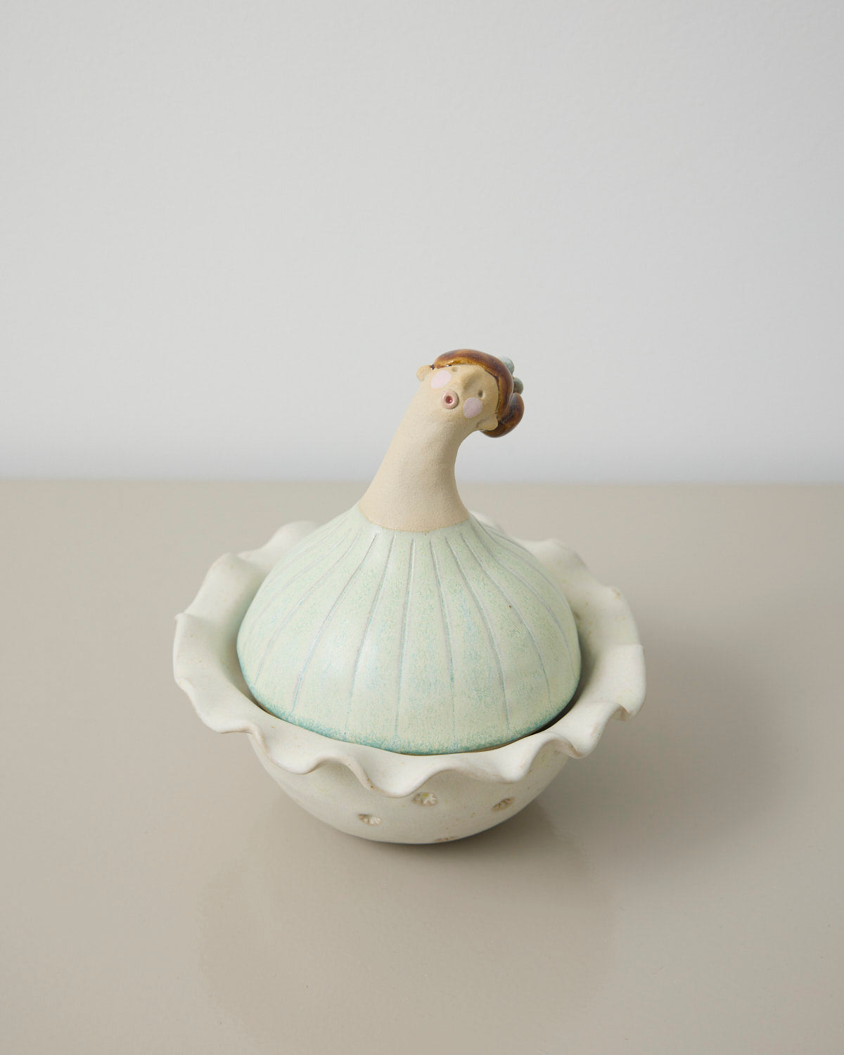 Marguerite dame - lågkrukke - Mia Lindbirk