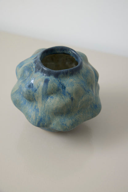 Vase bubbles - Mia Lindbirk