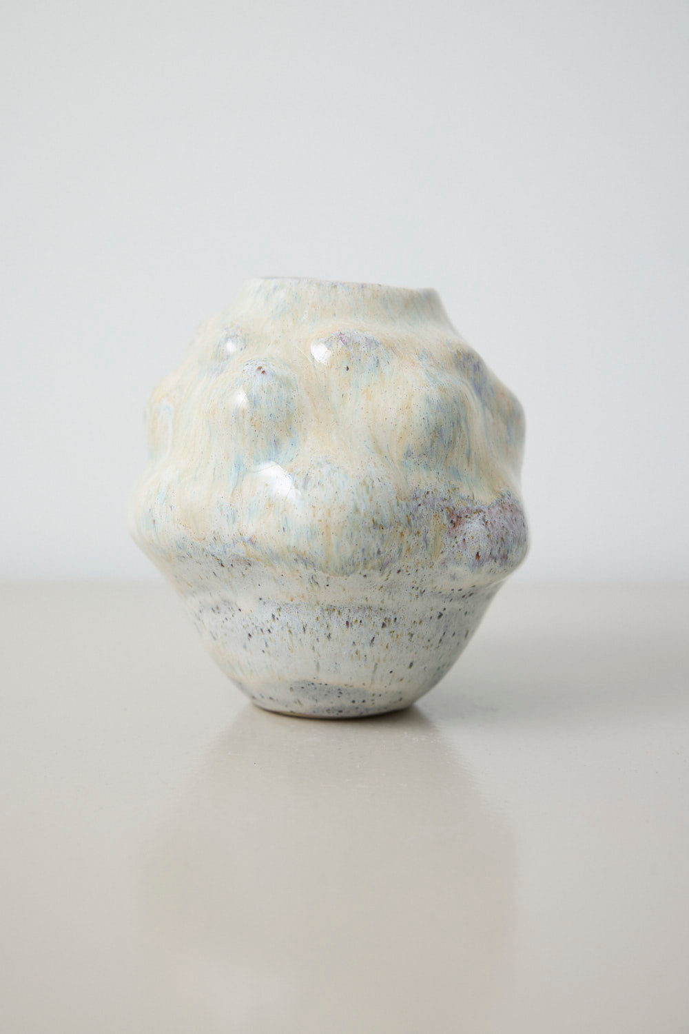 Vase bubbles - Mia Lindbirk