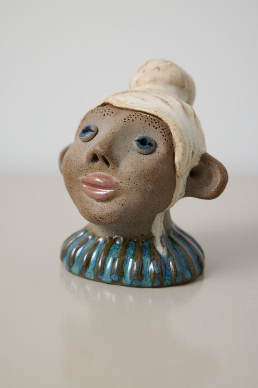 Buste - med knold på hovedet - Mia Lindbirk