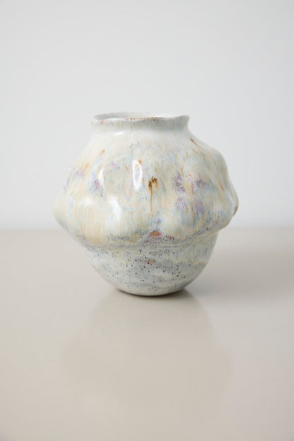 Vase bubbles - Mia Lindbirk