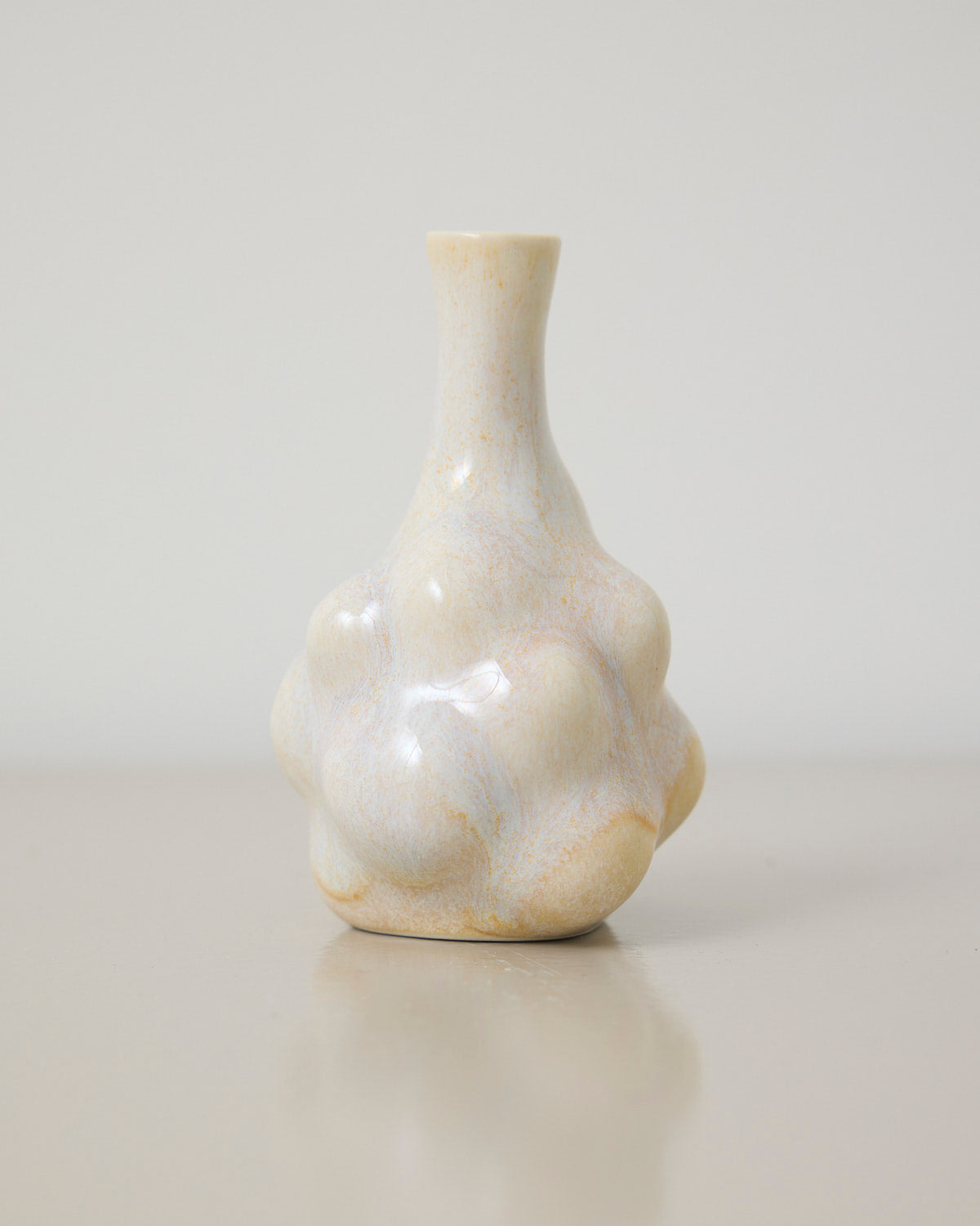 Bubble Bud - Thora Finnsdottir