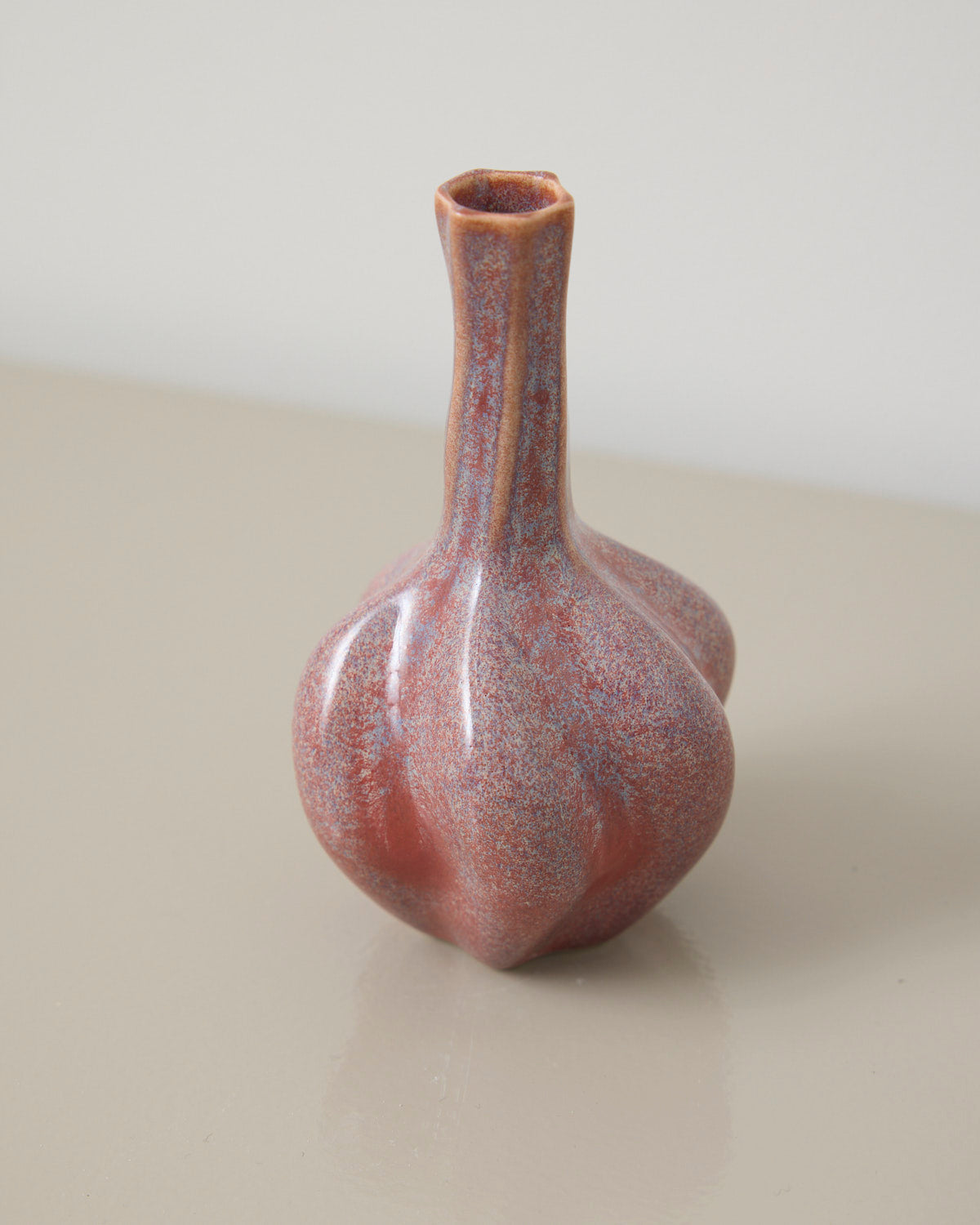 Twisted bud vase